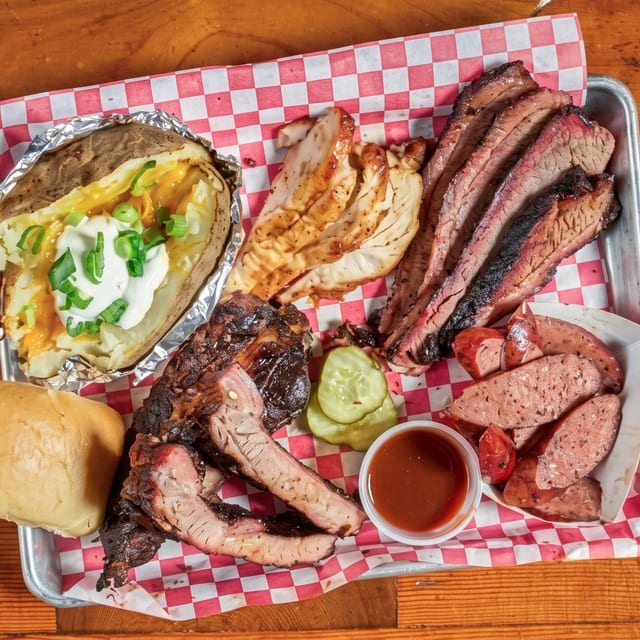Meat Lovers Dinner with 2 Sides.